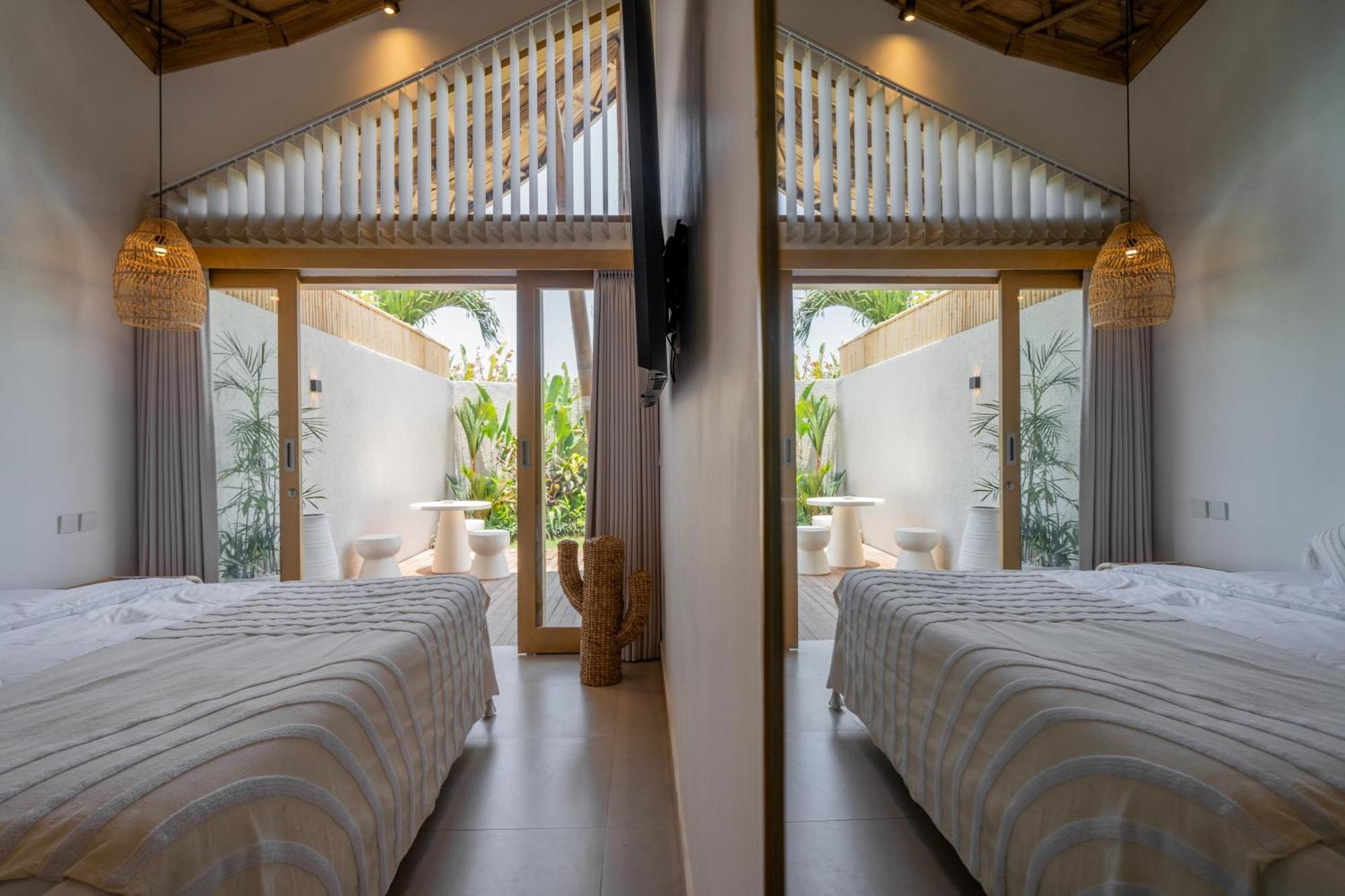 Villa Sunset Bamboo - 3Br Villa In Kerobokan Eksteriør bilde