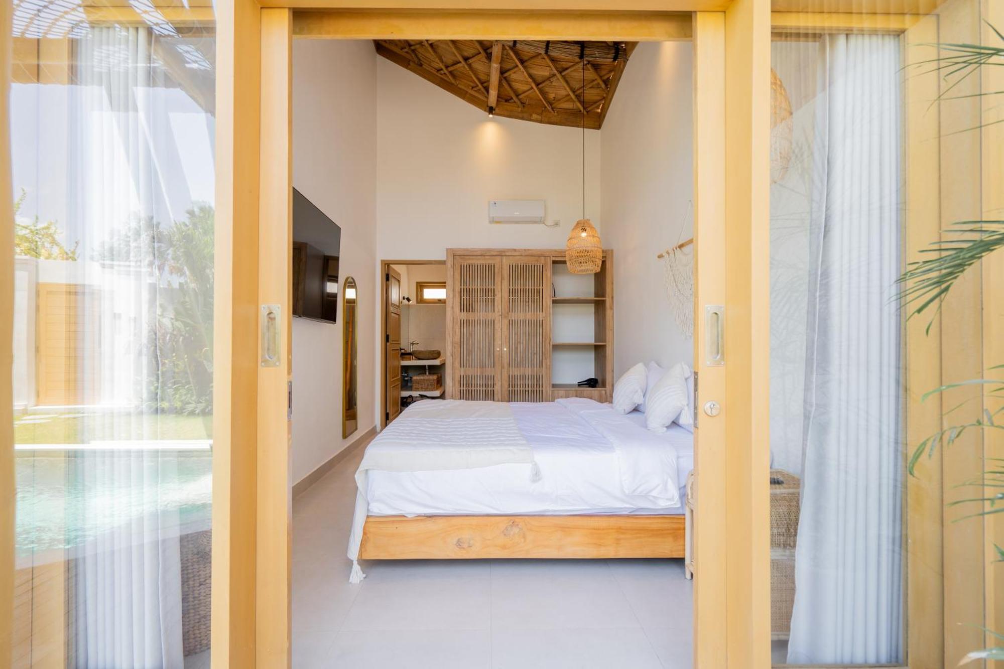 Villa Sunset Bamboo - 3Br Villa In Kerobokan Eksteriør bilde
